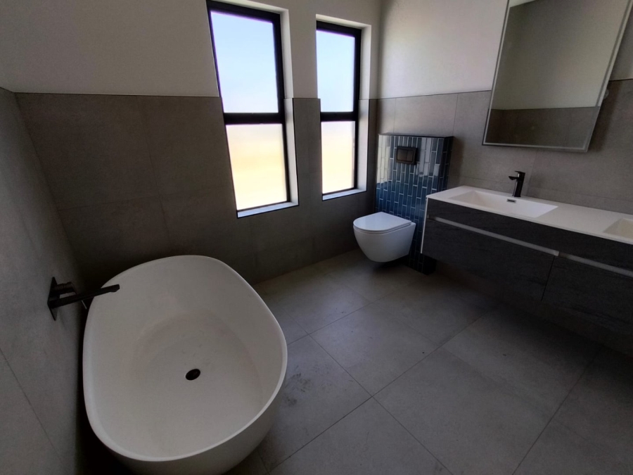 4 Bedroom Property for Sale in Sandown Western Cape